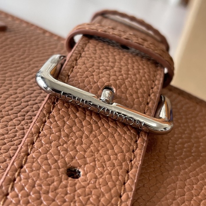 LV Boarding Bag M15265 XX051 24cm