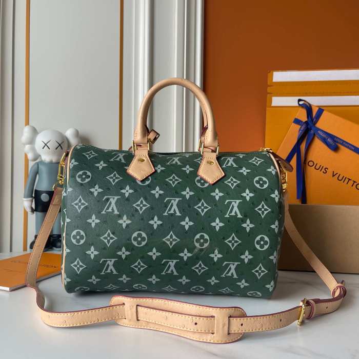 LV Speedy Bandoulière Bag M16281 XX061071 25-30cm