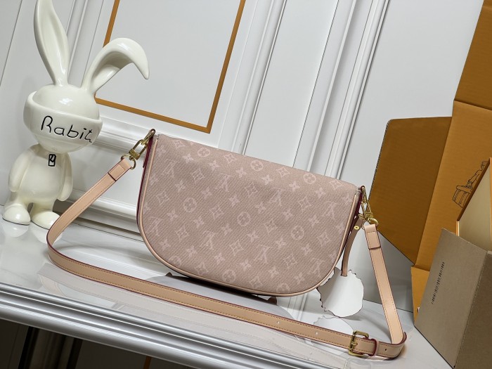 LV Escape Bag M15134 XX051 30cm