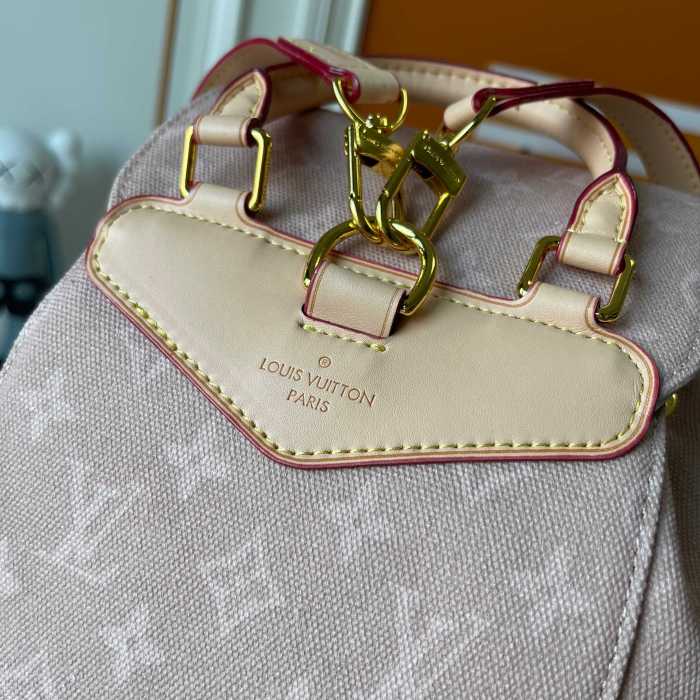LV Montsouris Backpack M15135 XX071 30cm