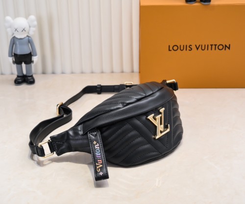 LV New Wave Bumbag M53750 XX041 22.5cm