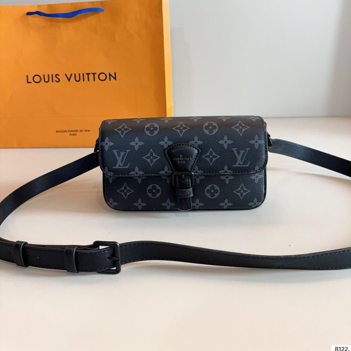 LV Outdoor Bag 192 DB012 22cm