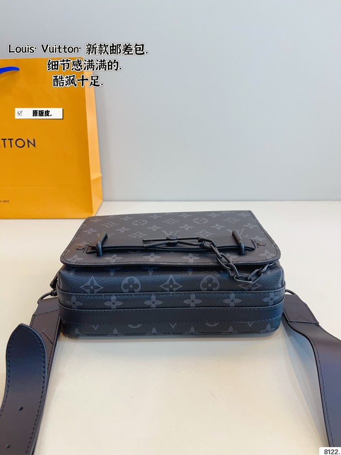 LV Outdoor Bag 193 DB042062 24cm