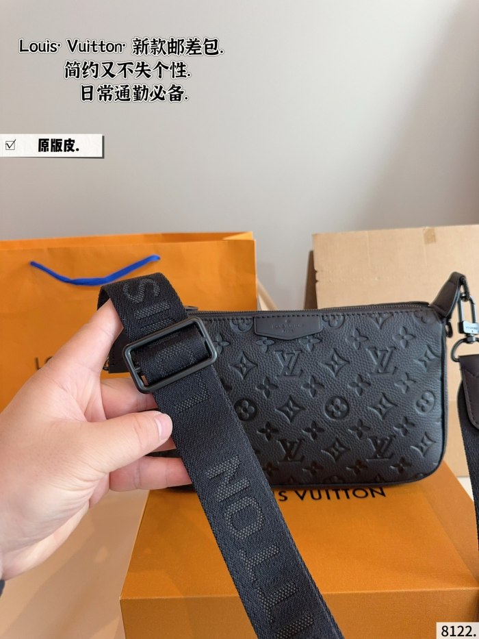 LV Outdoor Bag 188 DB532 28cm
