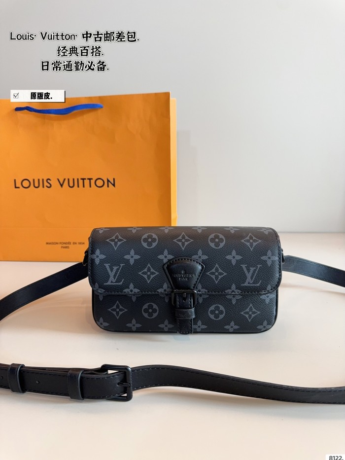 LV Outdoor Bag 192 DB012 22cm