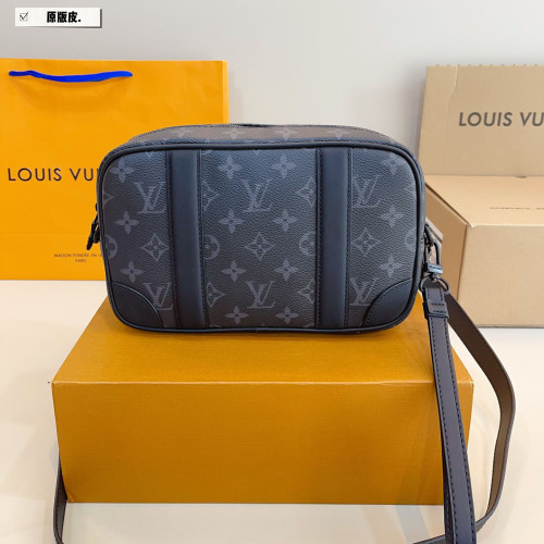 LV Outdoor Bag 197 DB591 24cm