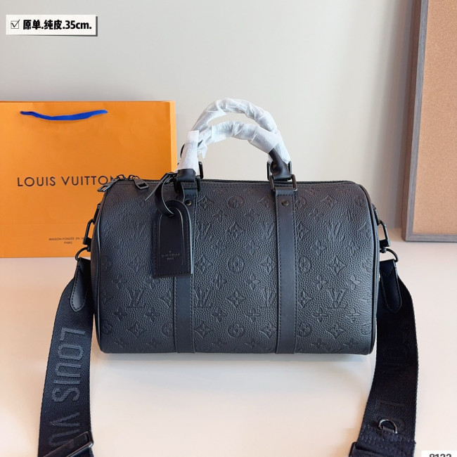 LV Outdoor Travel Bag 202 DB562 35cm