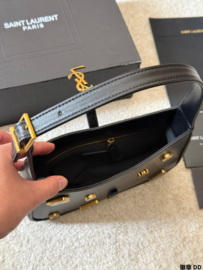 YSL Le5A7 Hobo Bag 032 DB532 24cm