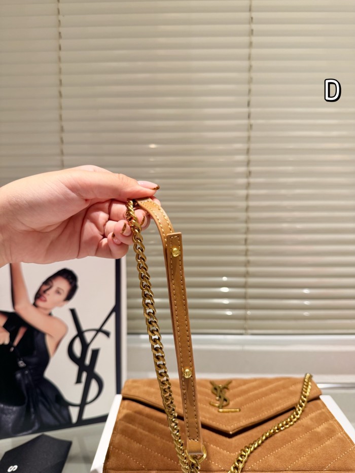 YSL Woc Shoulder Bag 060 DB071 23cm
