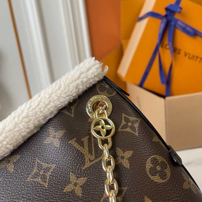 LV CarryAll BB Bag M26568 LM061 26cm