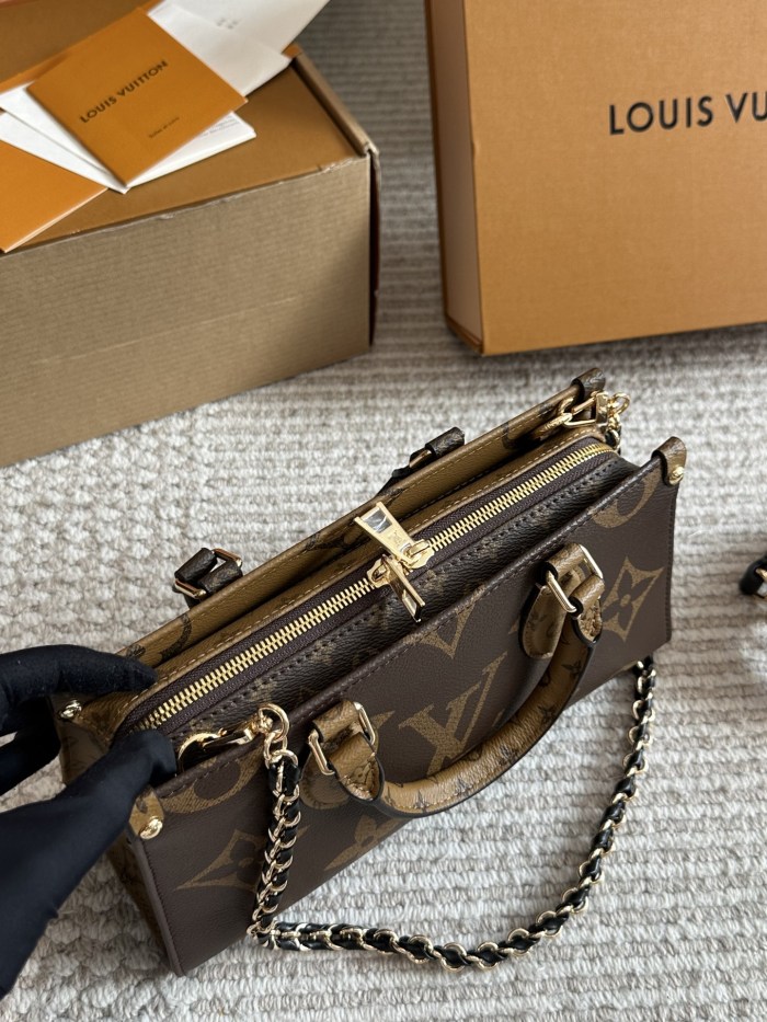LV OnTheGo East West Tote 231 DB032 25cm