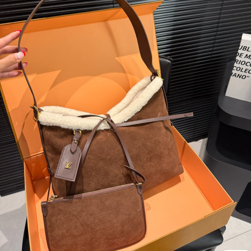 LV Carryall Bag 98659 DB502 30cm
