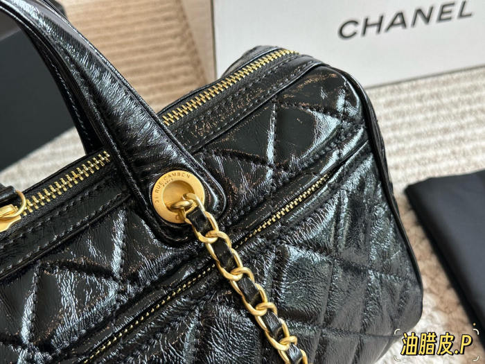 Chanel Handbag 076 DB003 31cm
