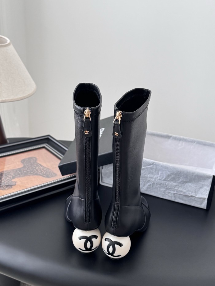 Chanel 032 boots HL063