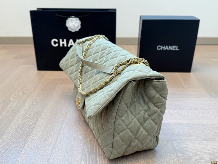 Chanel Handbag 077 DB502 44cm
