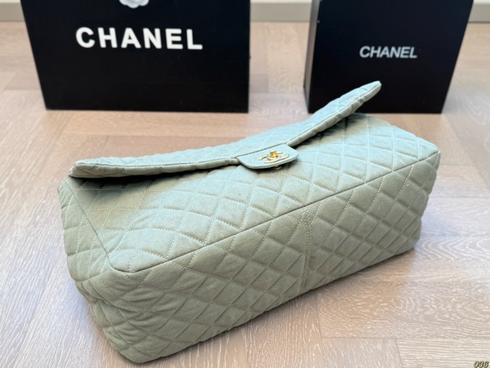 Chanel Handbag 077 DB502 44cm