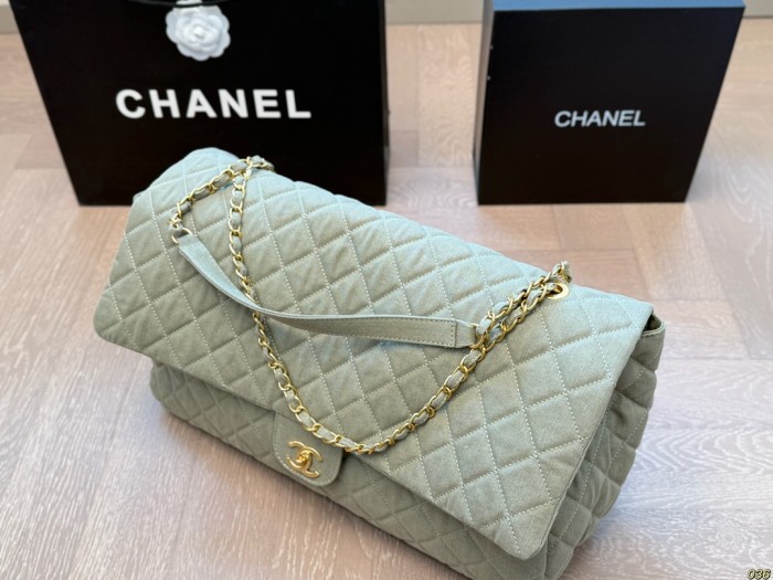 Chanel Handbag 077 DB502 44cm