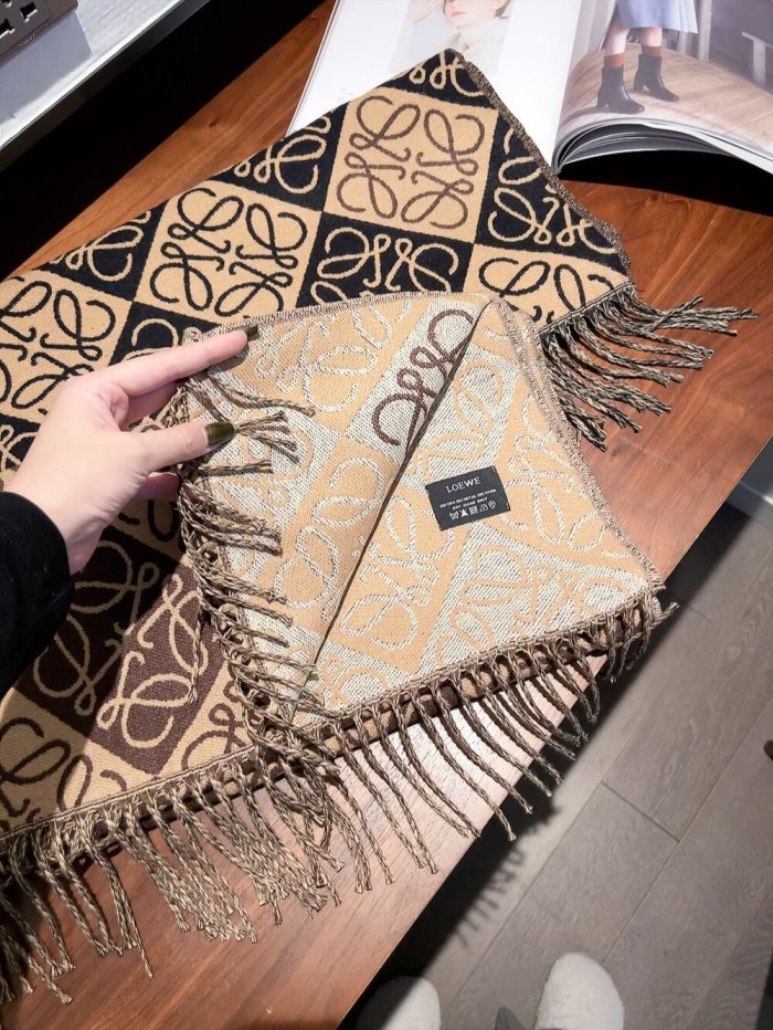 Loewe scarf 001 180*45cm