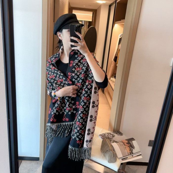 LV scarf 010 180*65cm