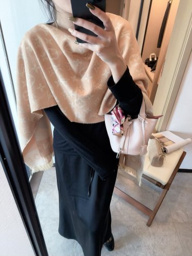 LV scarf 008 180*45cm