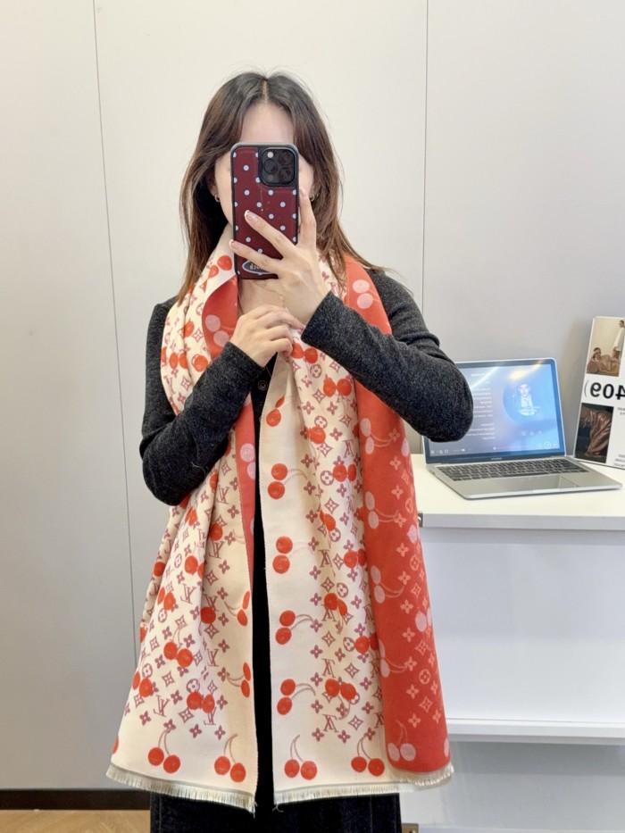 LV scarf 007 180*65cm