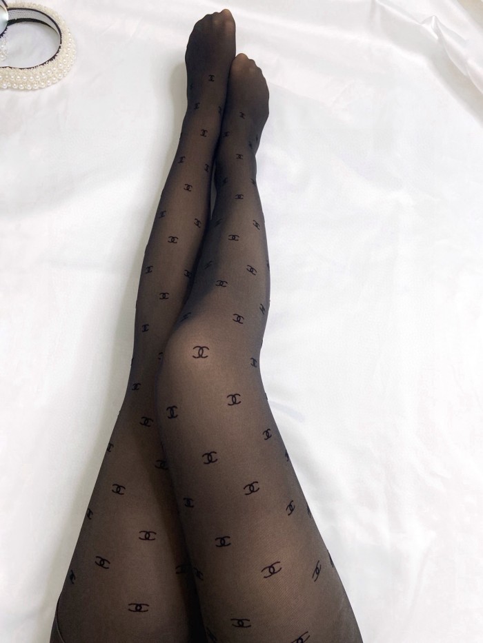 Chanel Silk Stockings 004
