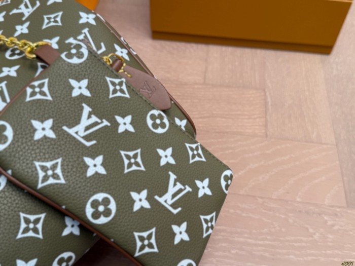 LV Speedy 30 Bag 239 DB081 30cm