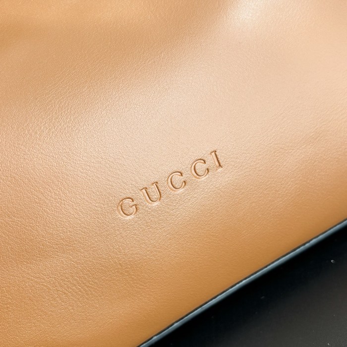 Gucci Beatrix Bag 850926 HH012 35cm