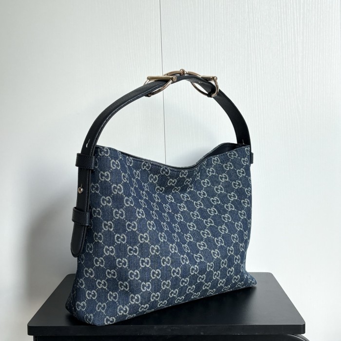 Gucci Beatrix Bag 850926 HH012 35cm