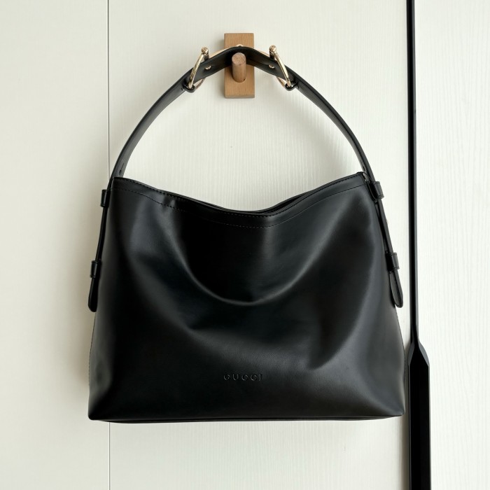 Gucci Beatrix Bag 850926 HH012 35cm