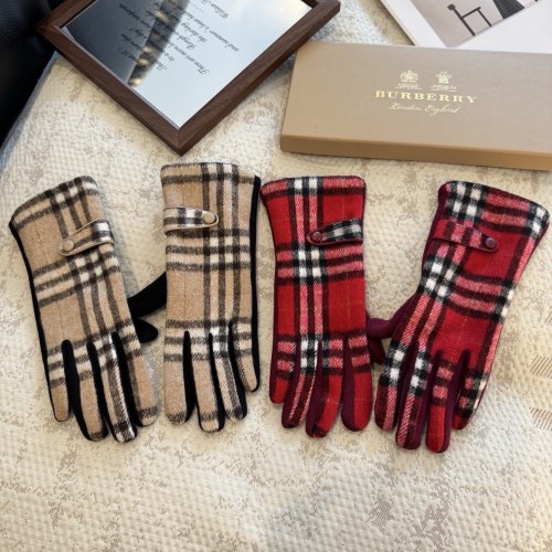 Burberry Gloves 001