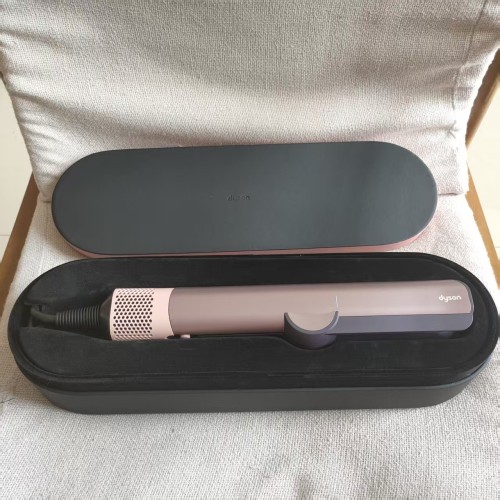 Dyson Airstrait HT01