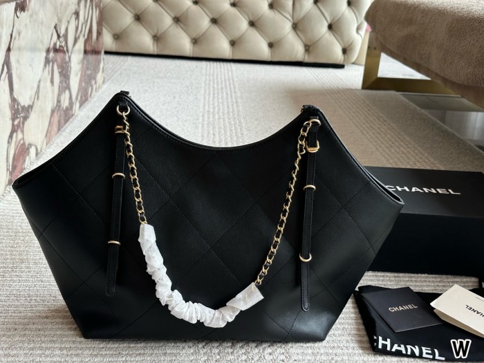 Chanel Tote Bag 080 DB512 31cm
