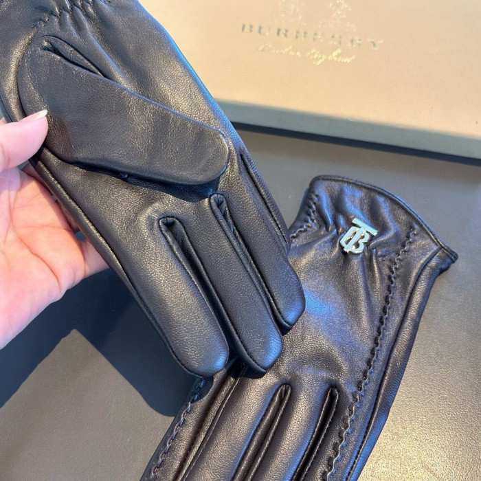Burberry Gloves 003