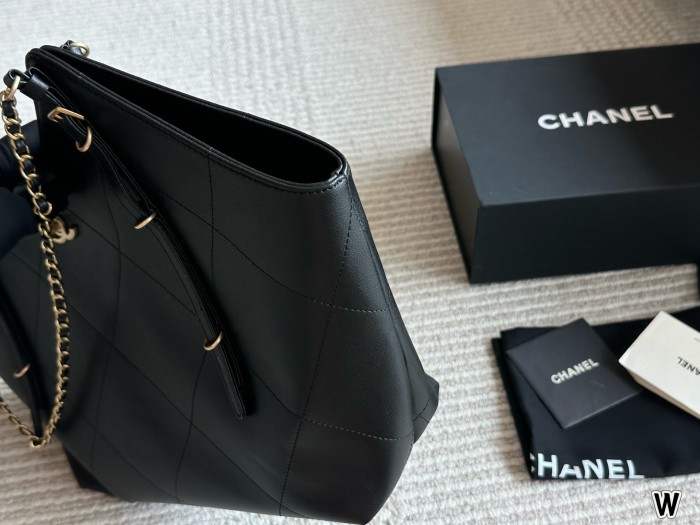 Chanel Tote Bag 080 DB512 31cm