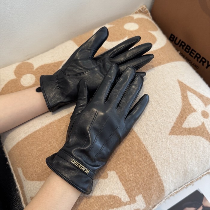 Burberry Gloves 004