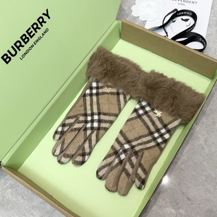 Burberry Gloves 008