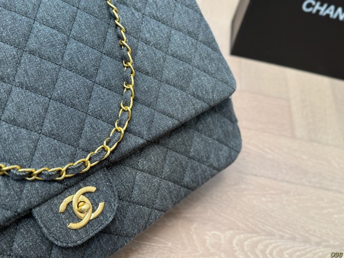 Chanel Handbag 081 DB591 44cm