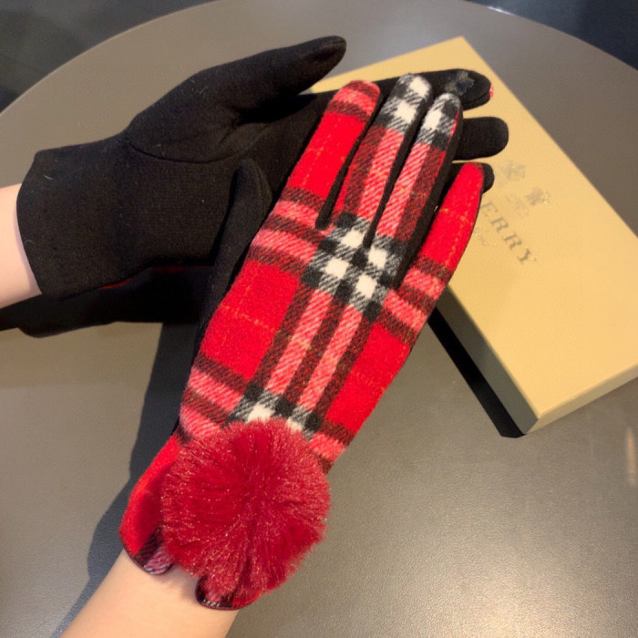 Burberry Gloves 009