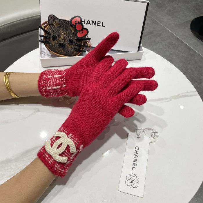 Chanel Gloves 028