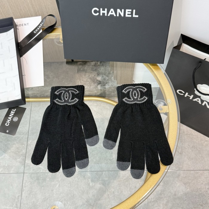 Chanel Gloves 044