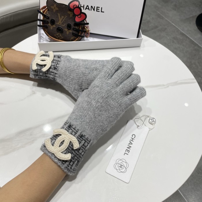 Chanel Gloves 028