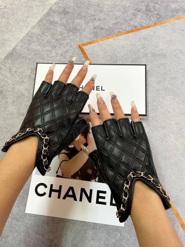 Chanel Gloves 021