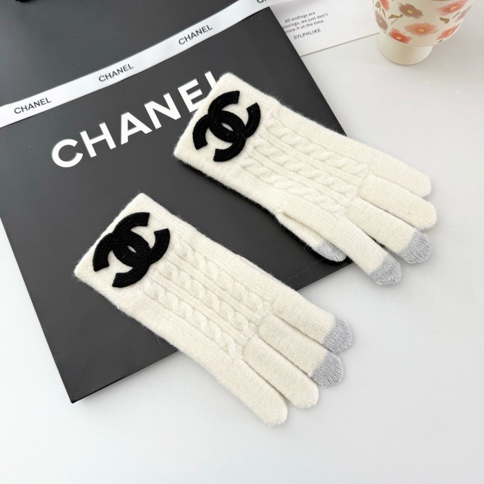 Chanel Gloves 035