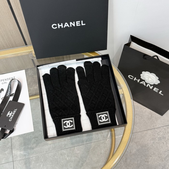 Chanel Gloves 046