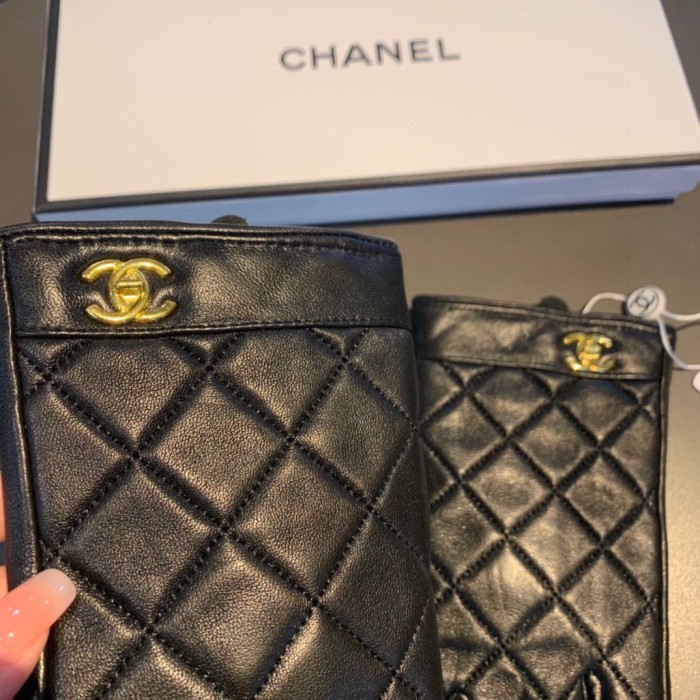 Chanel Gloves 017