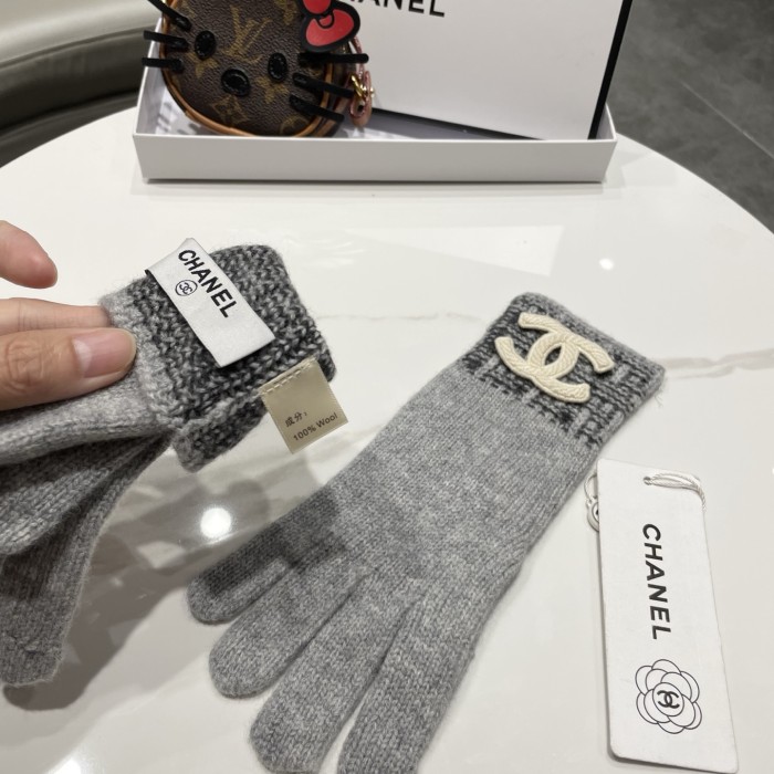 Chanel Gloves 028