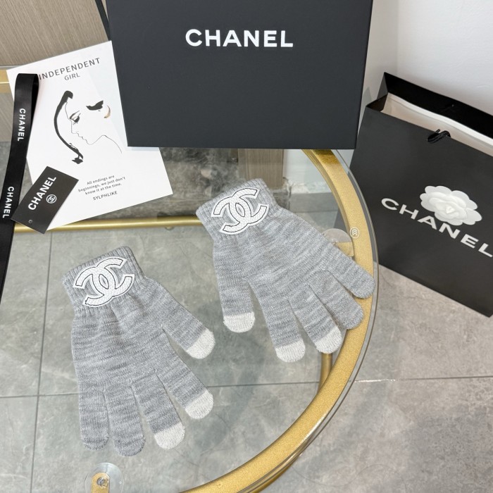 Chanel Gloves 044