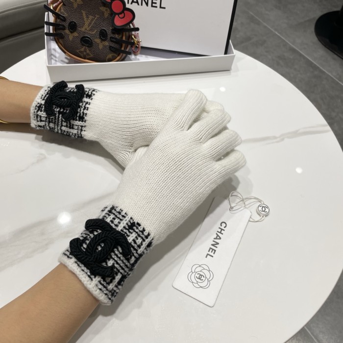 Chanel Gloves 028
