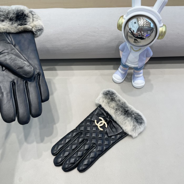 Chanel Gloves 032